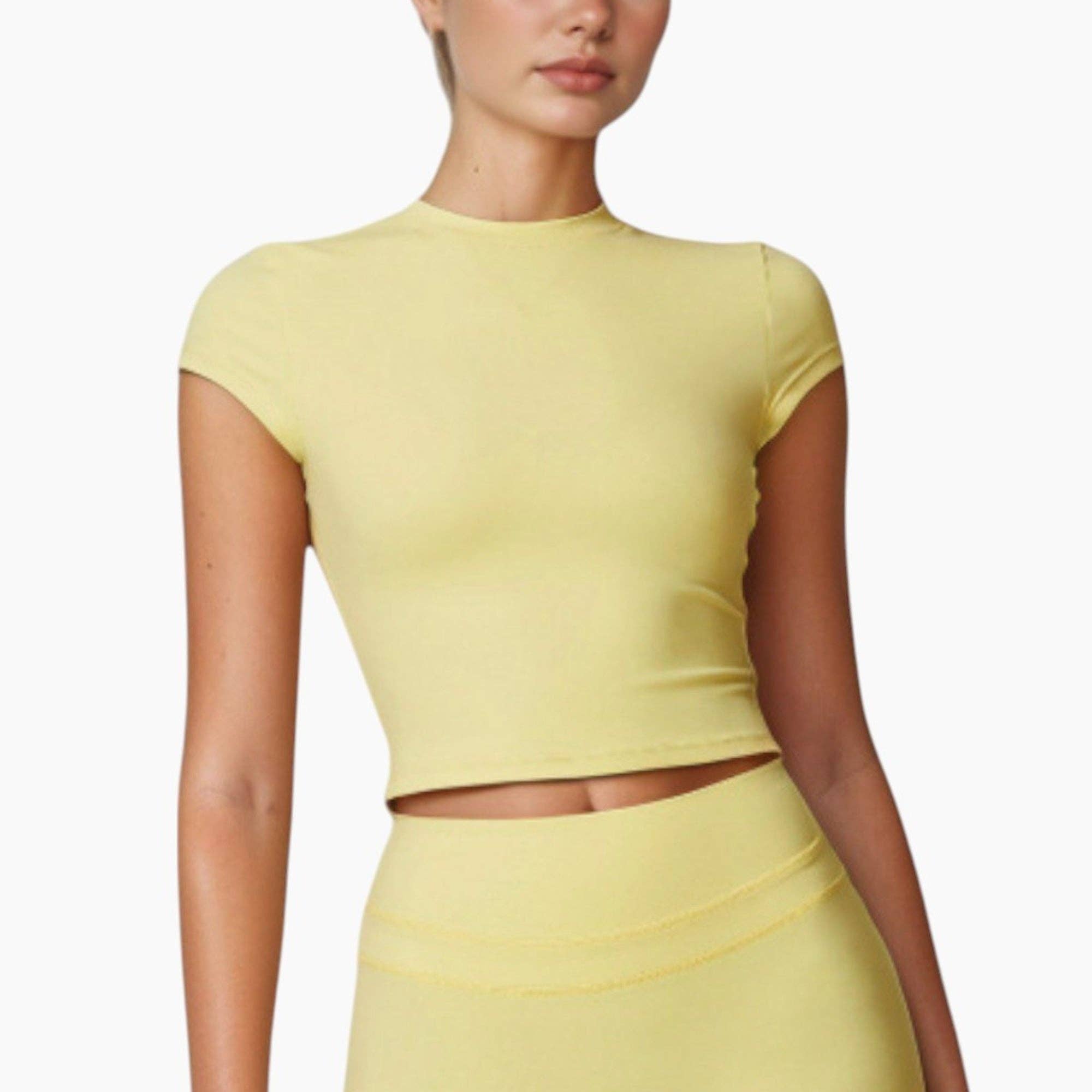 Active by Anna-Kaci - Wholesale Athletic Top - Women's - Fitted Crop Active Tee Short Sleeve Round Neck Stretch22