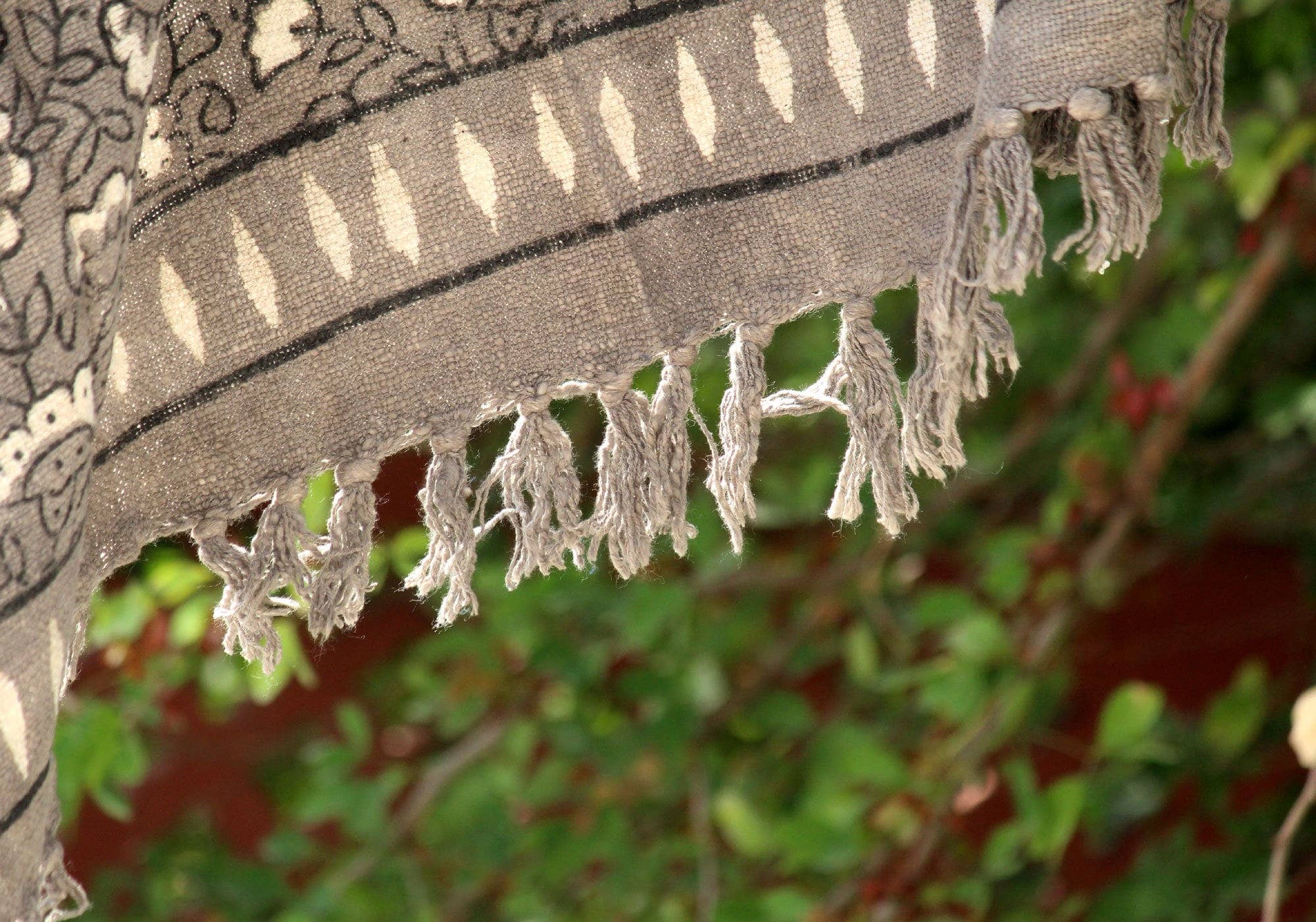 Bhawana Handicrafts - Wholesale Throw blanket - Handmade Bohemian Mud Cloth Tassel Cotton Sofa Throw4