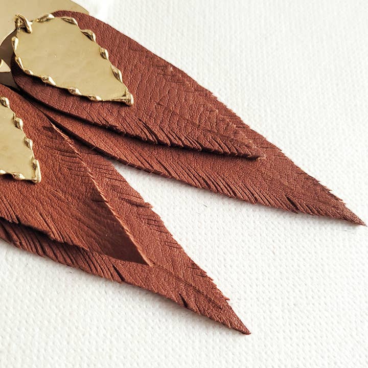 Bisjoux - Wholesale Dangle Earrings - Brass leather feather drop earrings hammered chandelier