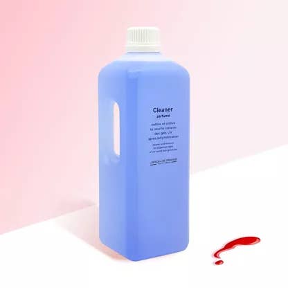 Cleaner – Nagelreiniger - Fles 1 liter met handvat voor wholesale door Parfumerie Jardin De France