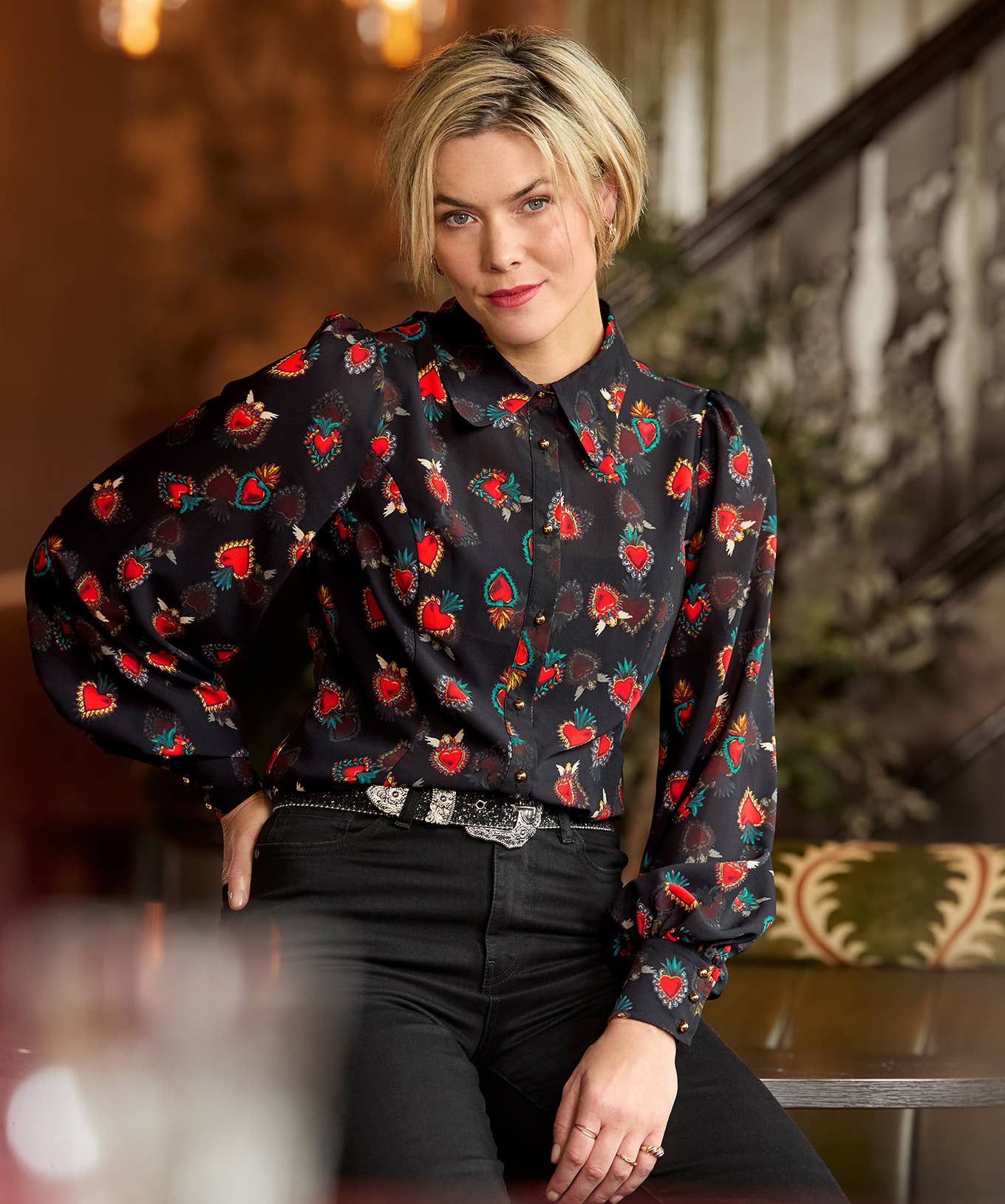 Noir Blouse en georgette à imprimé cœur avec caraco en vente sur Faire2