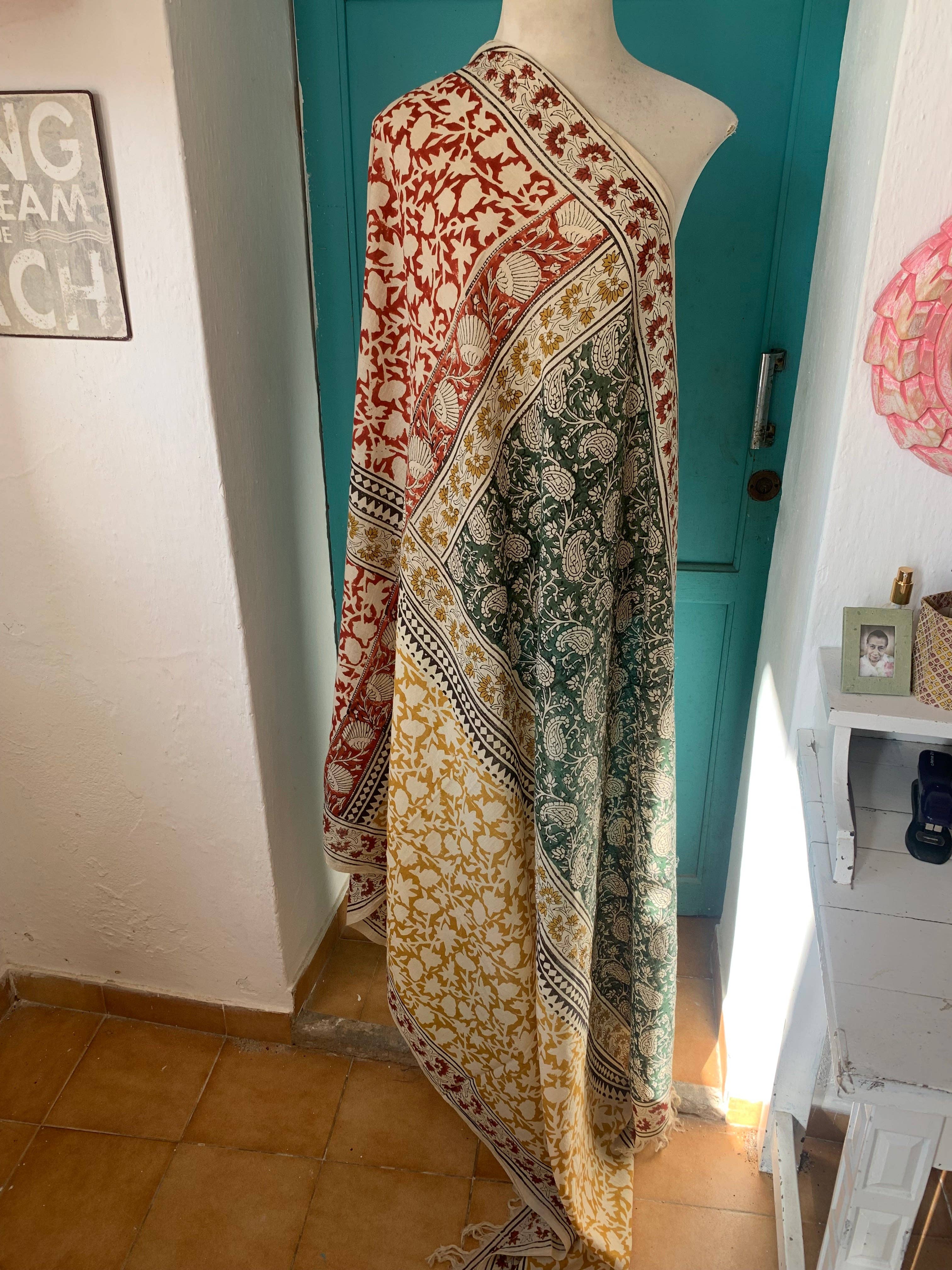 Aurobelle Ibiza – wholesale Scarf – Women's – Big size Bagru Sarong  , dupatta - Pareo  -green flower /block print cotton shawl  Red flower new collection6