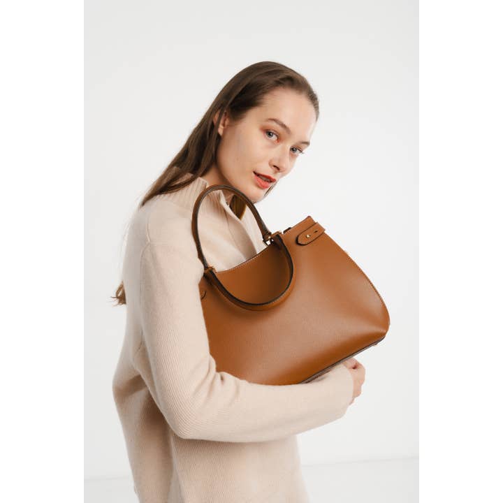 JULIA PARIS – Großhandel Schultertasche – Damen – Ledertasche mit Schulterriemen4