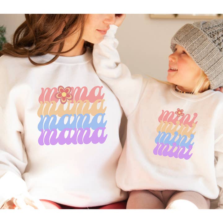 Chandail à motif floral répété Mama and Mini pour la vente par MIDWESTICA