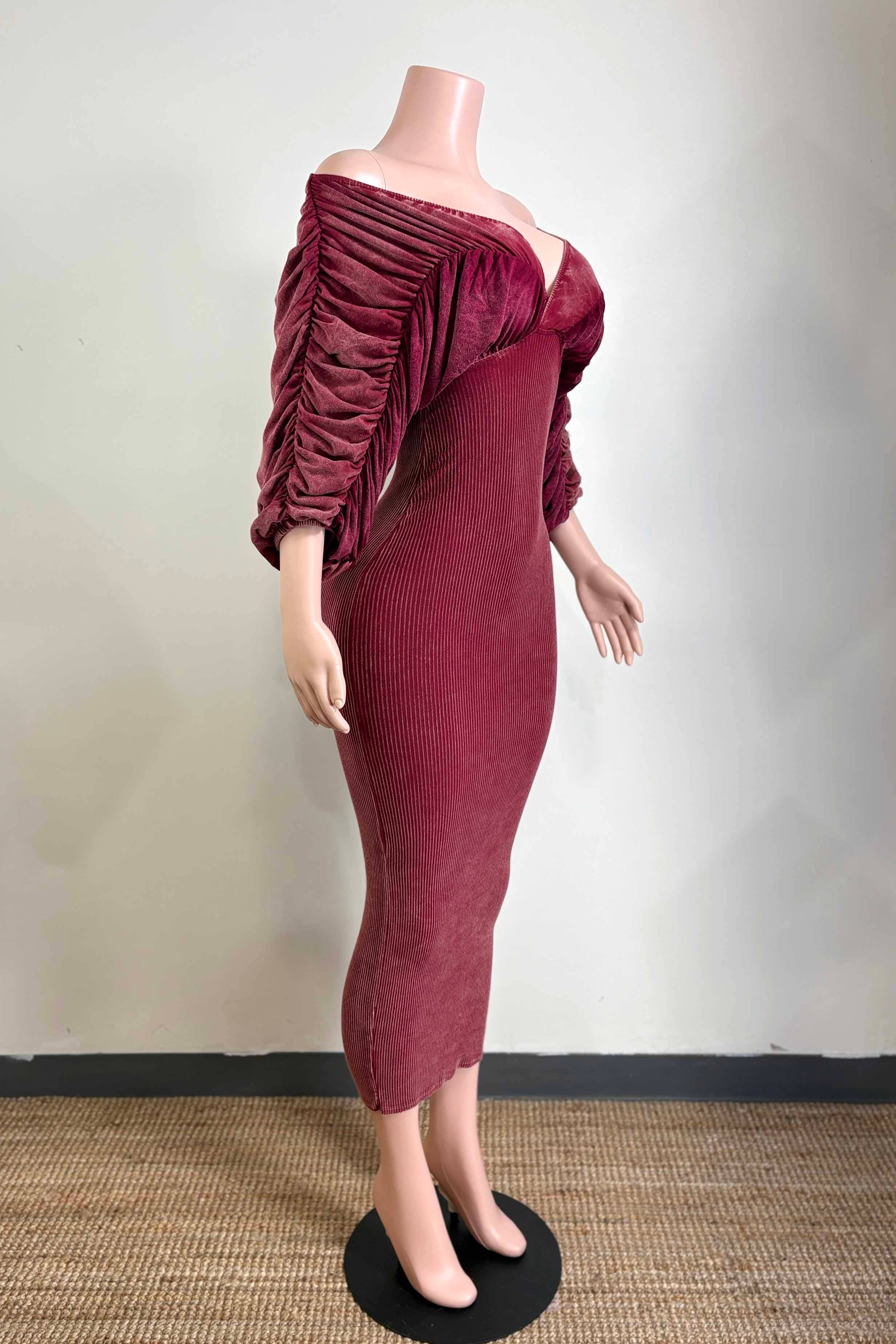 Dalia Studio - Wholesale Dress - Women's - MINERAL WASH ULTRA RUCHED CONTRAST MIDI DRESS13