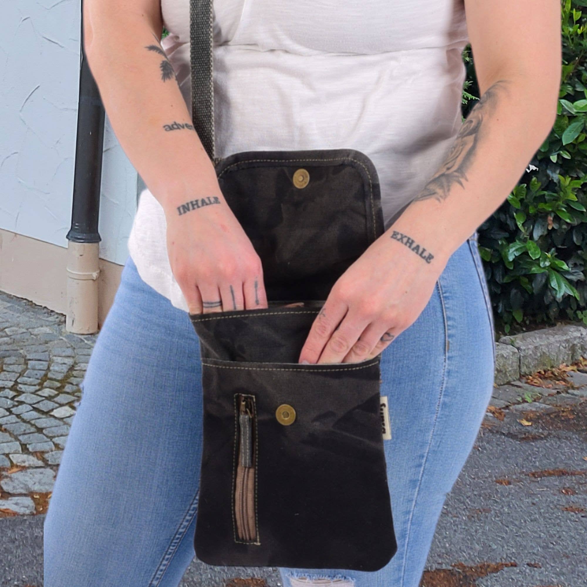 Sunsa – Engroshandel Crossbodytaske - Dame – Vegansk skuldertaske. Stribet Crossover Handy taske9