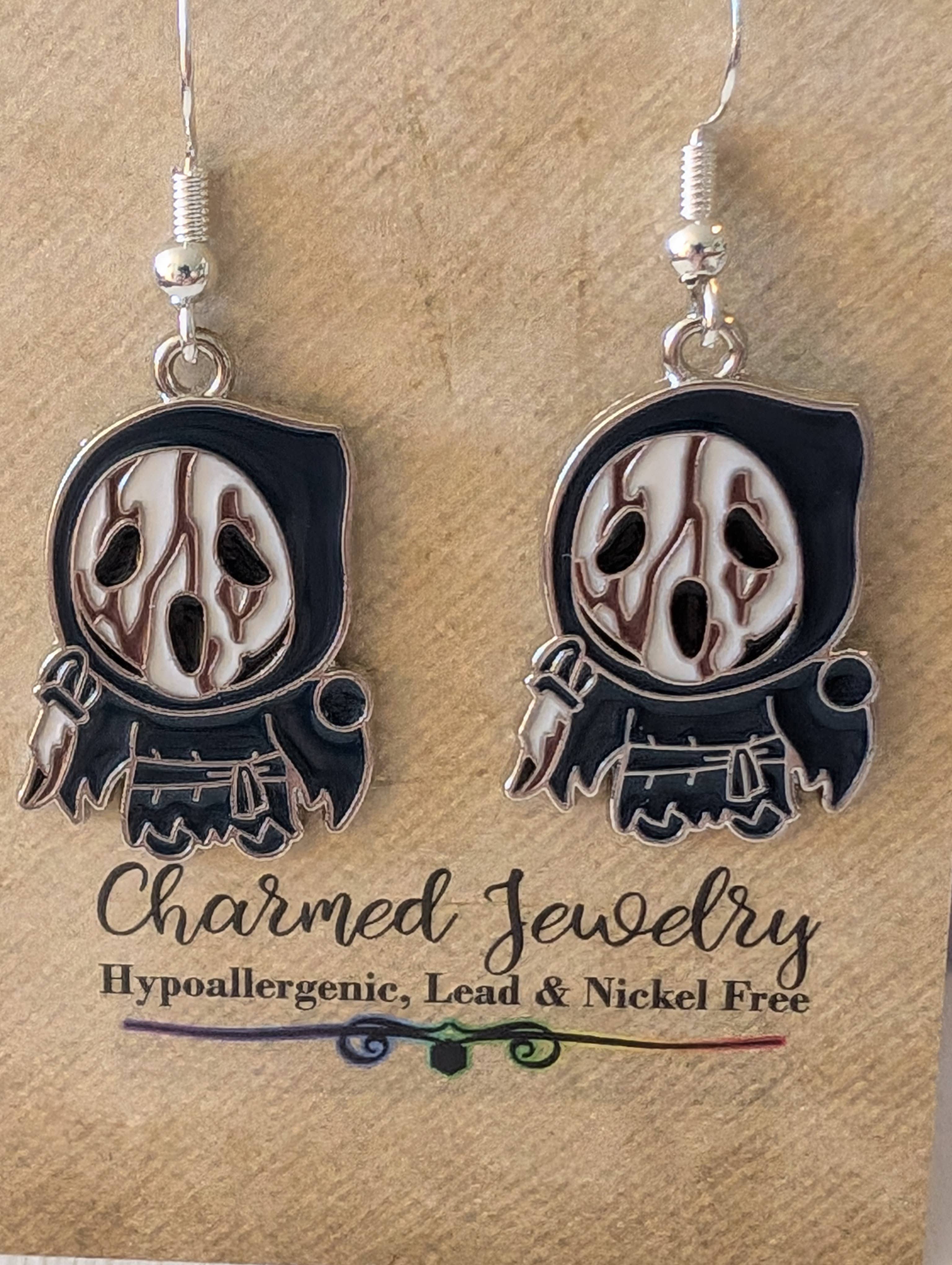 Con-Quest Crafts – wholesale Smycken – Smycken med skräckfilmskaraktärer: örhängen, halsband och dragkedjehängare19