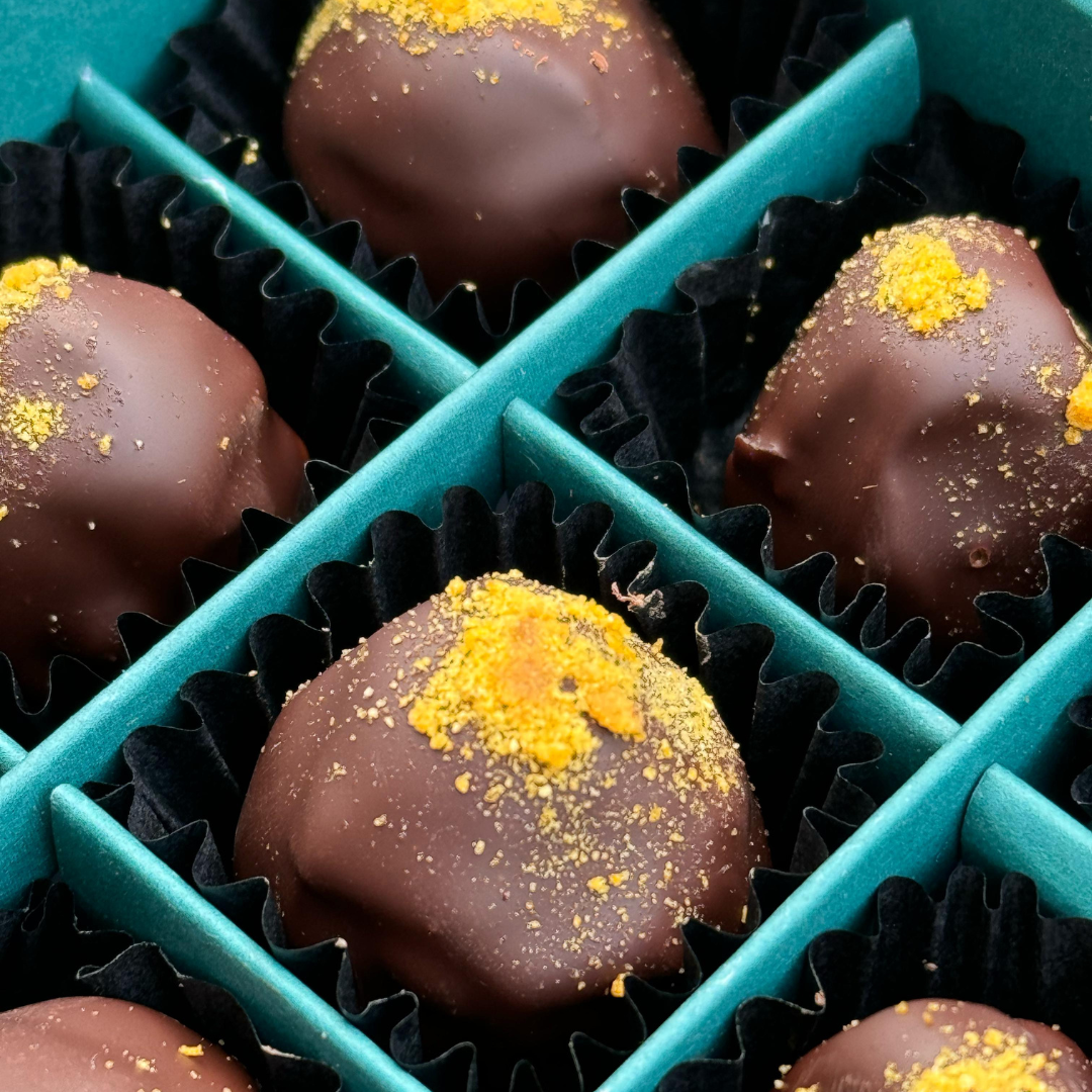 djoon - Wholesale Chocolate Covered Sweets - Date Pralines: Passion Fruit Madness (Organic)3