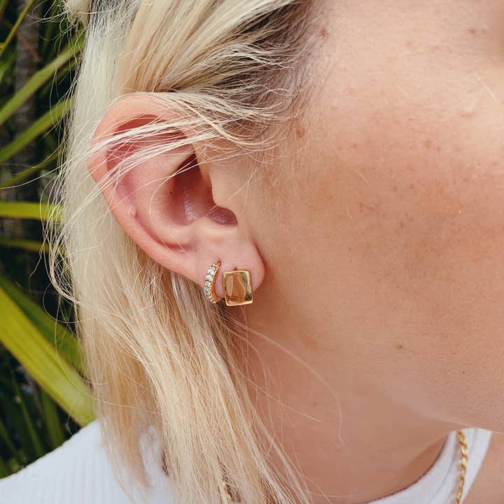 The Views & Co - Wholesale Huggie Earrings - Cube Huggies4