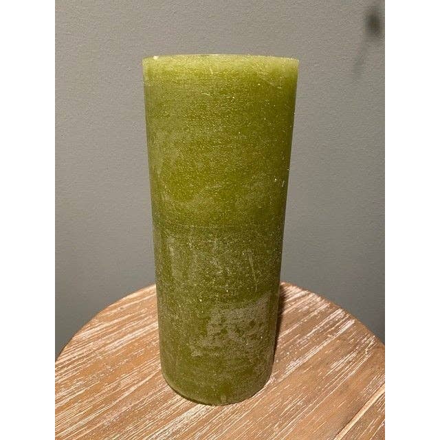 Pilar Artesano Illure de 4" x 10", Aguacate para venta al por mayor de Tremont Floral Supplies