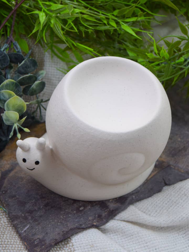 Snail Wax/Oil Burner for wholesale by Firefly Handmade Creations ltd