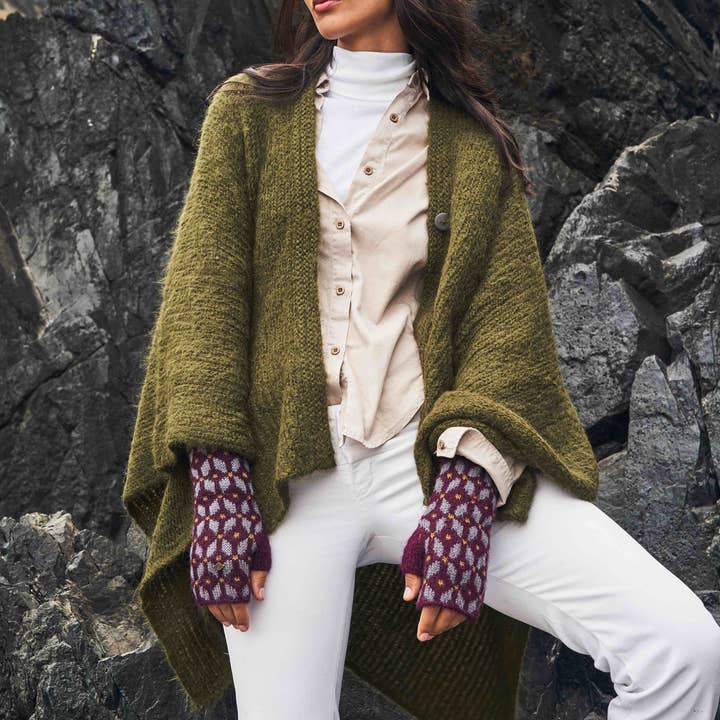 Emilime - Wholesale Poncho - Women's - Solo Poncho16