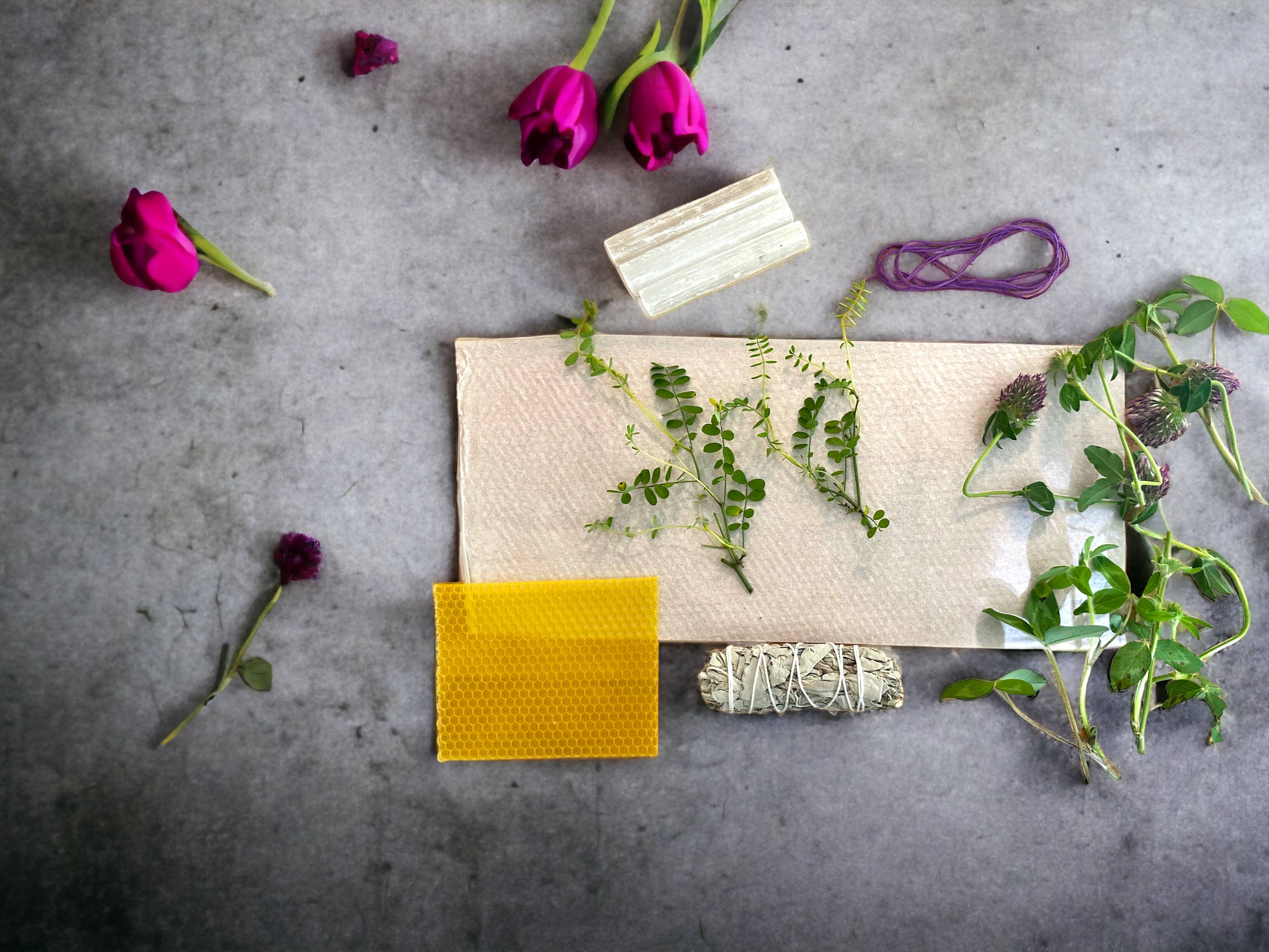 Well Fed Wolf L.L.C. - Wholesale Sage Bundle - White Sage, Botanicals, Crystals & Beeswax Herbal Wands4