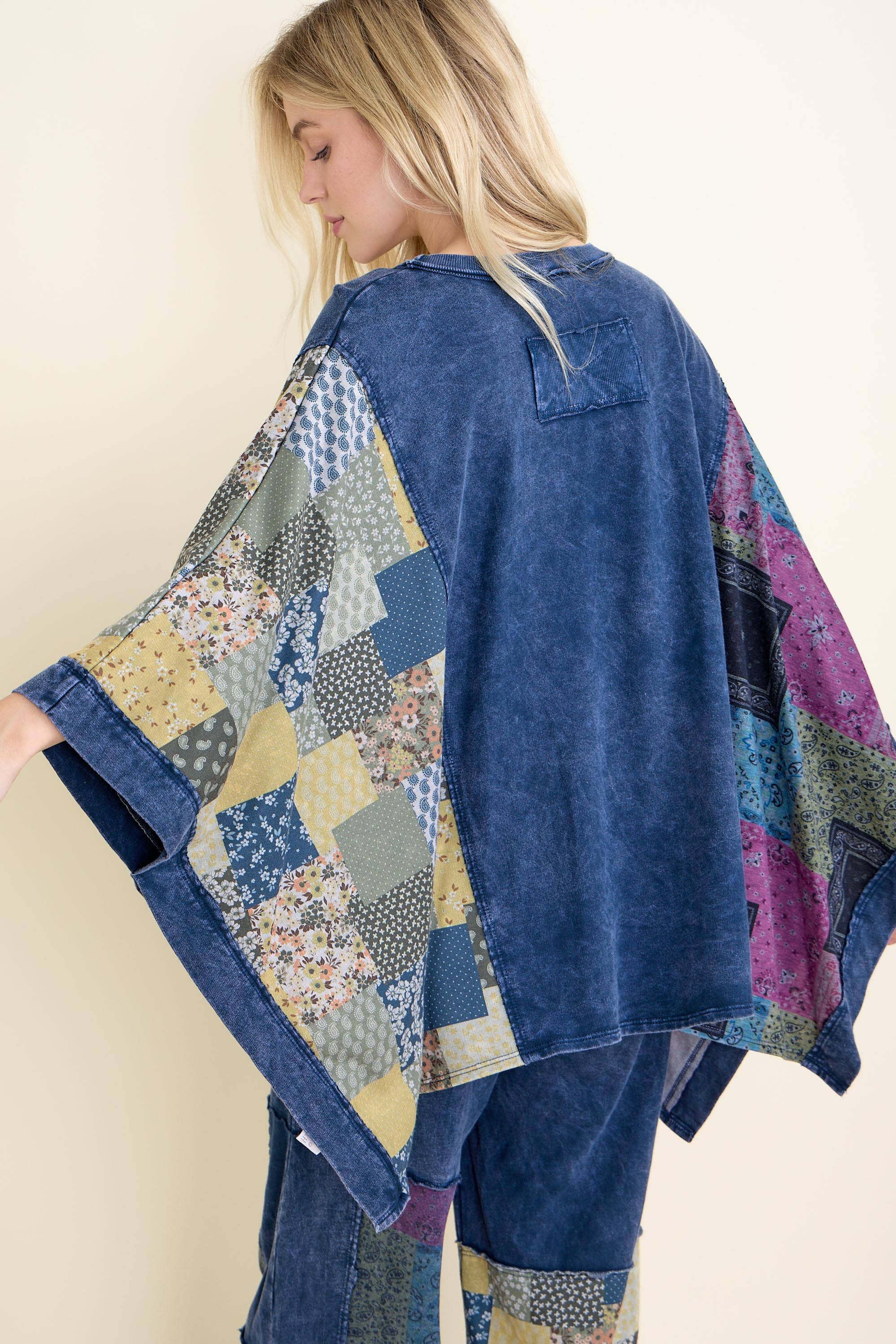 J.Her - Wholesale Poncho - Women's - Mineral Washed Boho Patch Poncho top HT6651 14