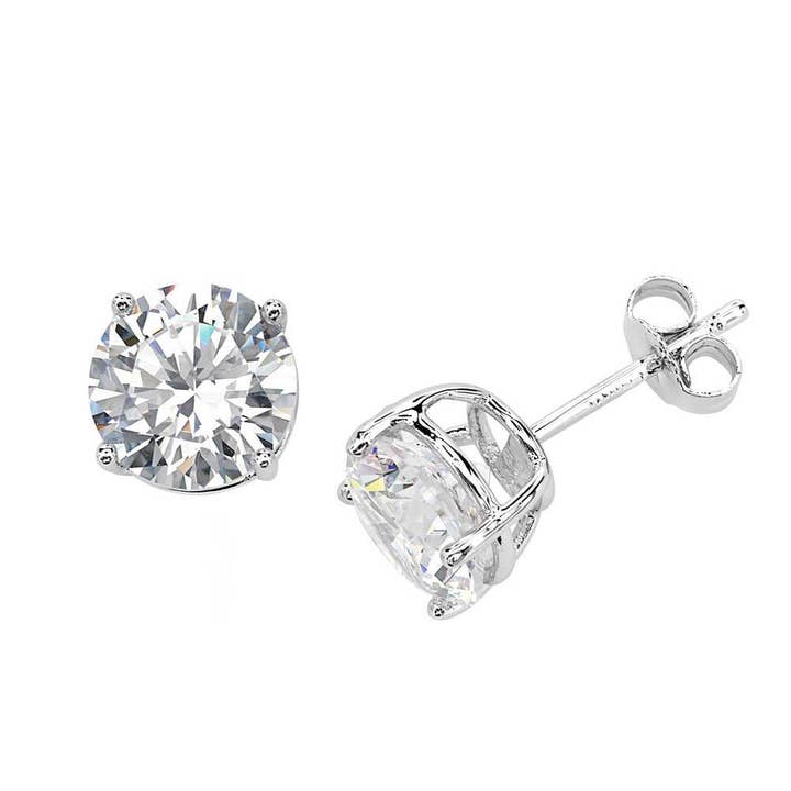 Clous d'oreilles en diamant simulé - 4 carats, poids total pour la vente par Aubrey Adele