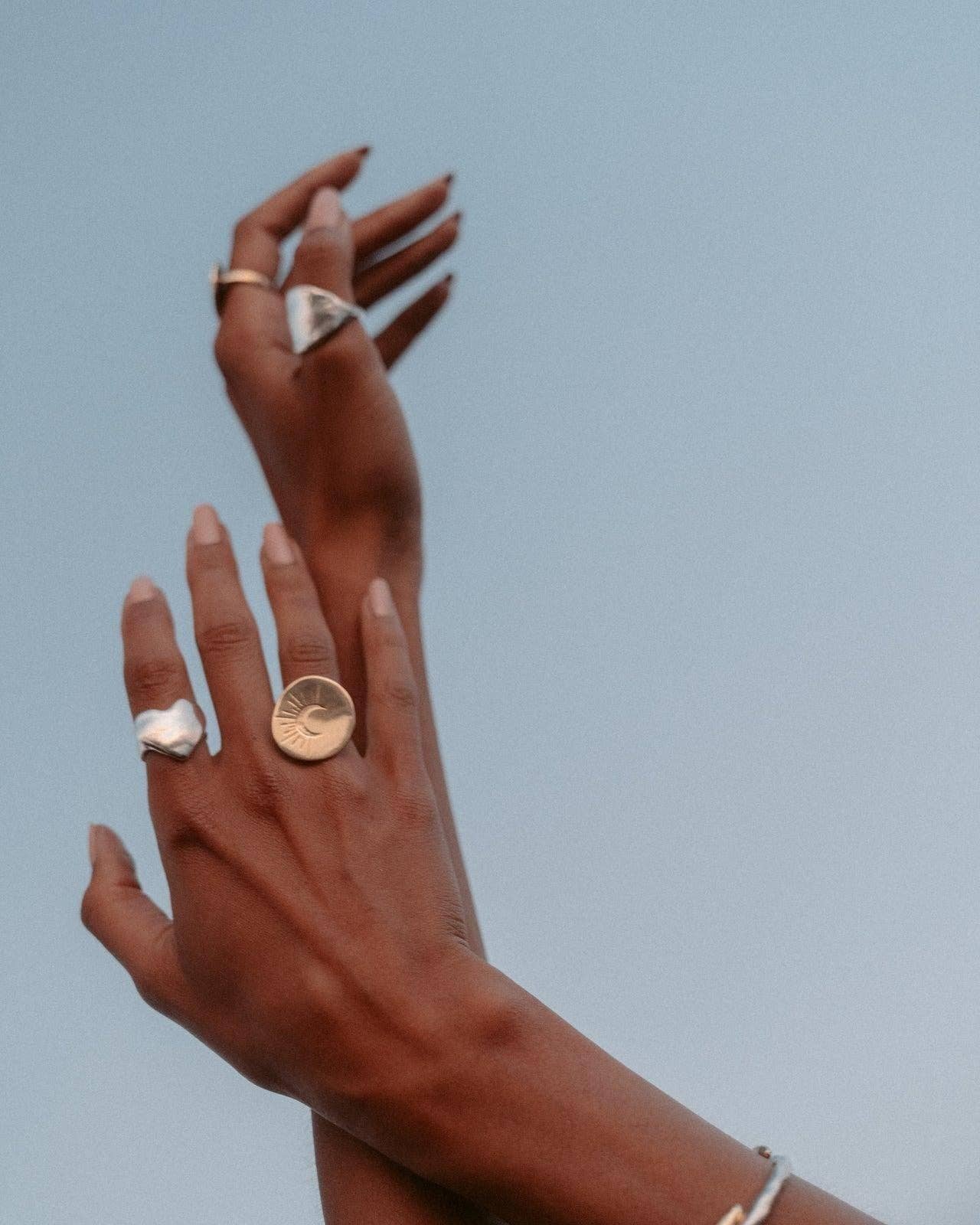 Dea Dia - Wholesale Signet Ring - Eros Silver Heart Signet Ring3