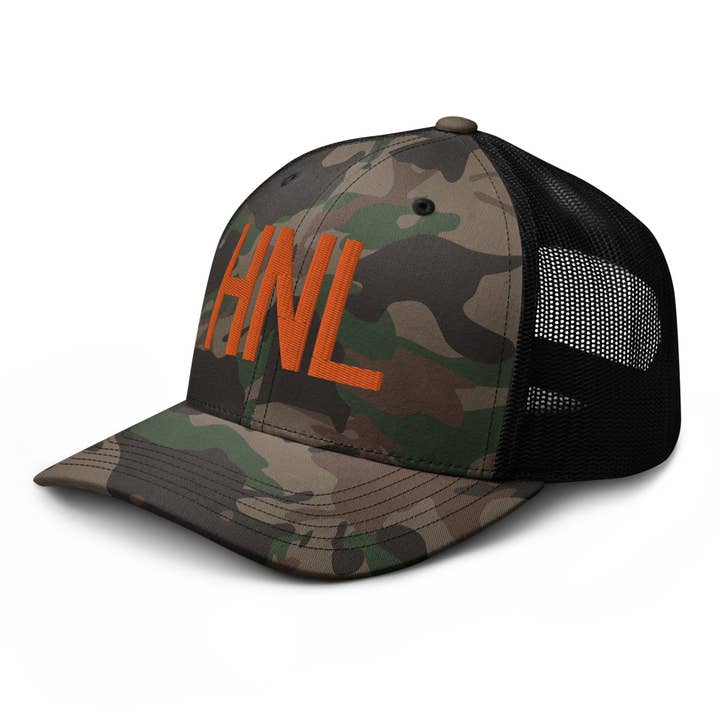 Casquette Trucker Camouflage HNL Honolulu Hawaii pour la vente par YHM Designs