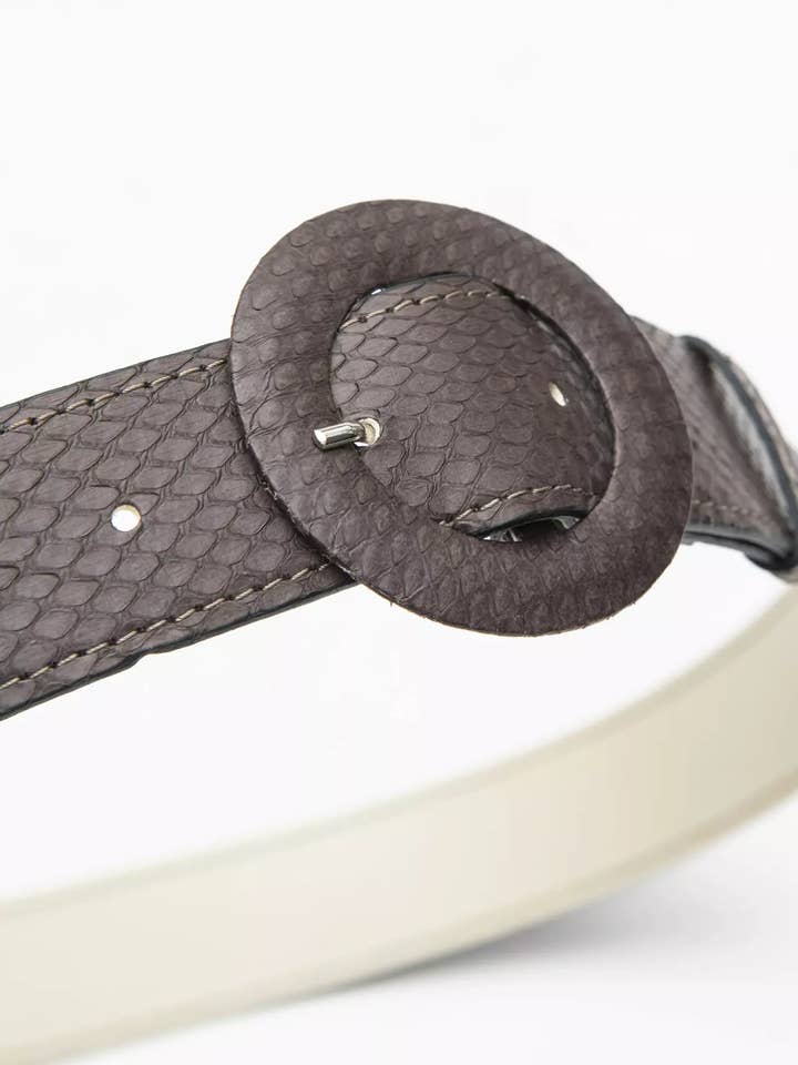 Slangeskindsbælte i klassisk og praktisk design for engroshandel hos LABONIN