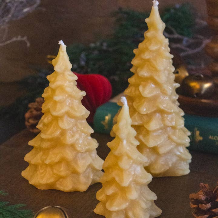 The Ramblin' Bee - Wholesale Novelty Candle - Beeswax Tree Candle2