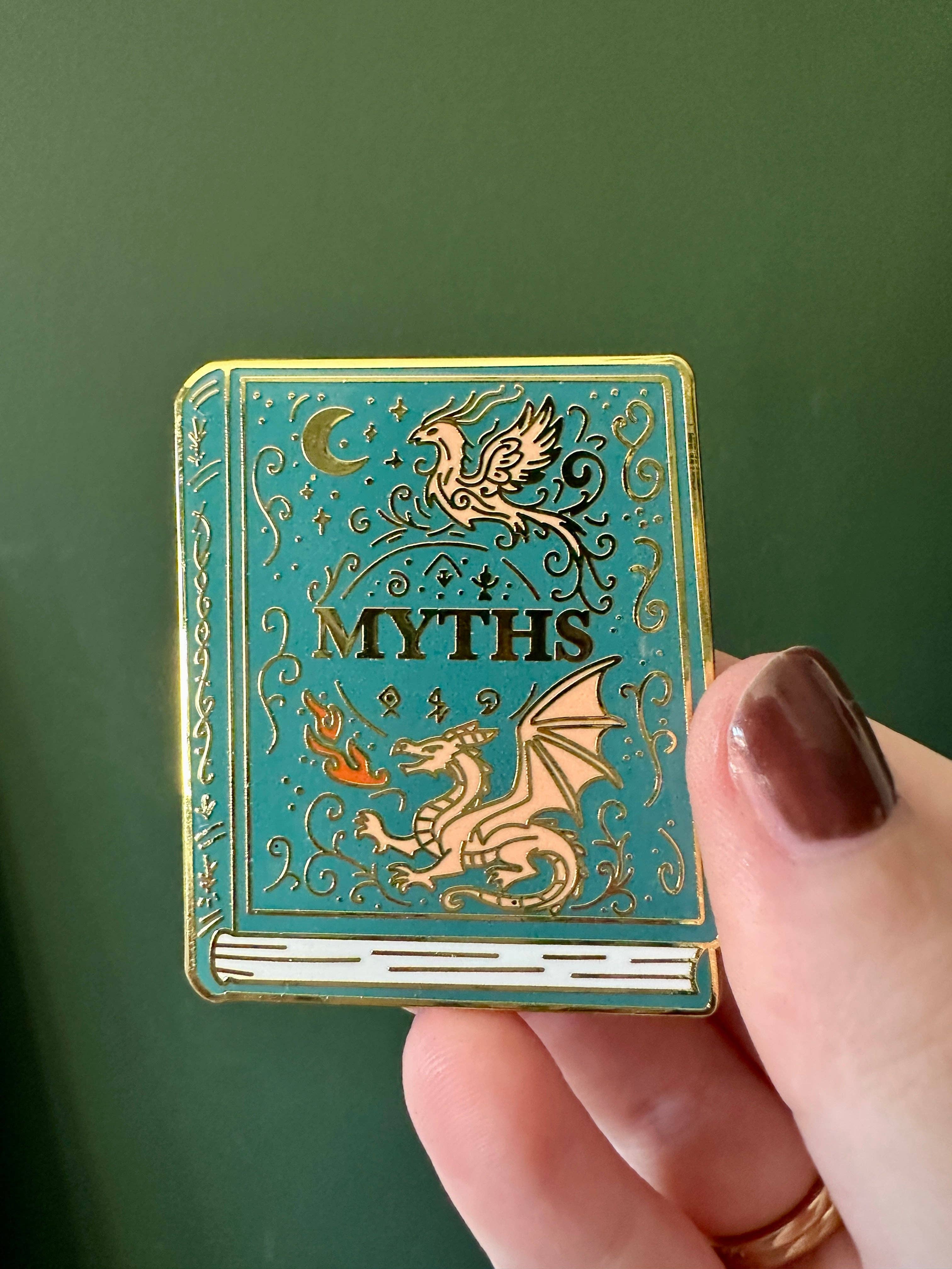 Magic&Books - Wholesale Lapel Pin/Button - Magical Books Mystery Enamel Pin Blind Bag12