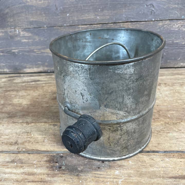 My Amigos Imports - Wholesale Sifter - Antique-ER-Vintage Metal Flour Sifter-Old-9x6 inches-#9