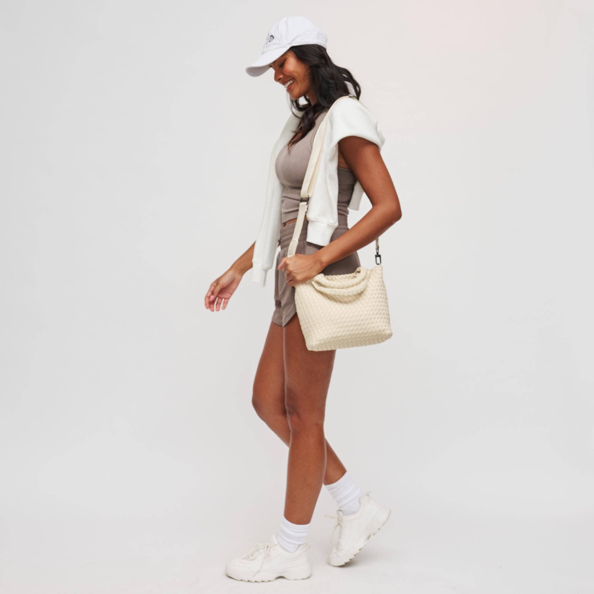 Sol and Selene - Vendita all'ingrosso Borsa a tracolla - Donna - Sky's The Limit Piccola Borsa a Tracolla in Neoprene Intrecciato75