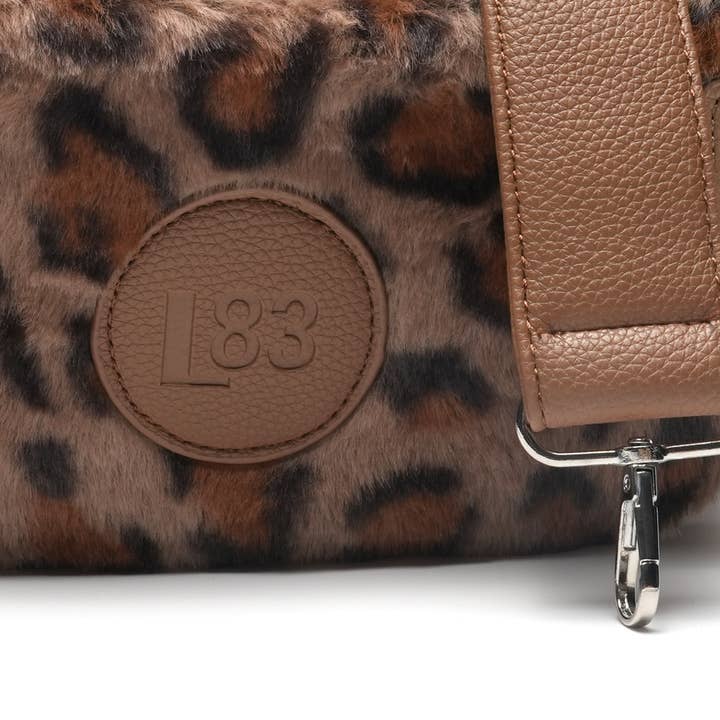 LOT83 - Wholesale Crossbody Bag - Women's - Bag Robin Leo 033