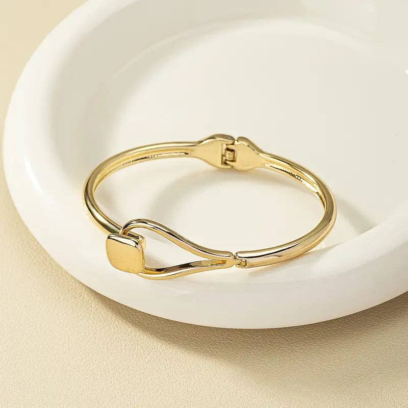 Huis Van Merken - Venta al por mayor Pulseras tipo brazalete - Pulsera Minimalista de Aleación de Primavera – Joyería de Mano Elegante Chapada en Oro de 14K Regalo2
