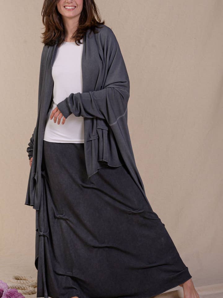 Capriana - Langer Bambusrock für den Großhandel von SENSIFY by Laila Sørensen