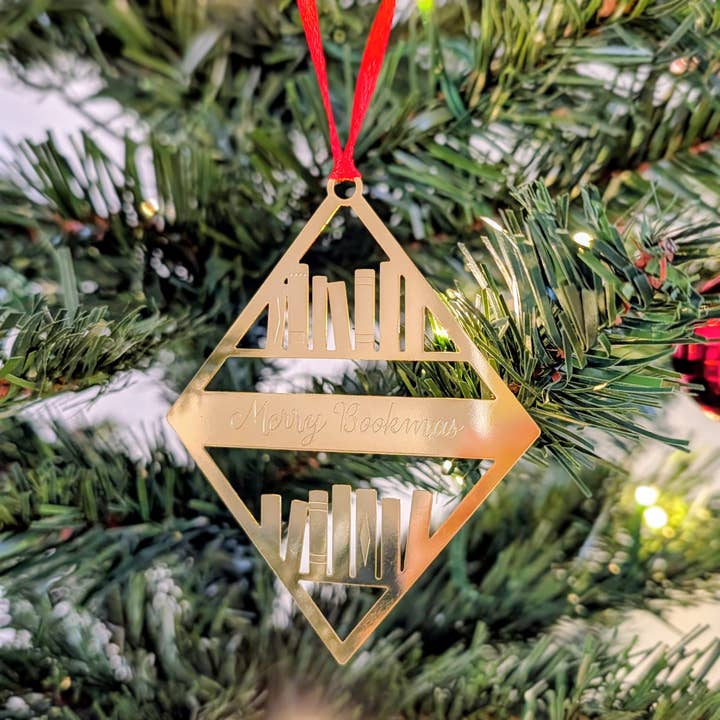 Décoration de Noël Joyeux Bookmas pour la vente par Bona Fide Bookworm