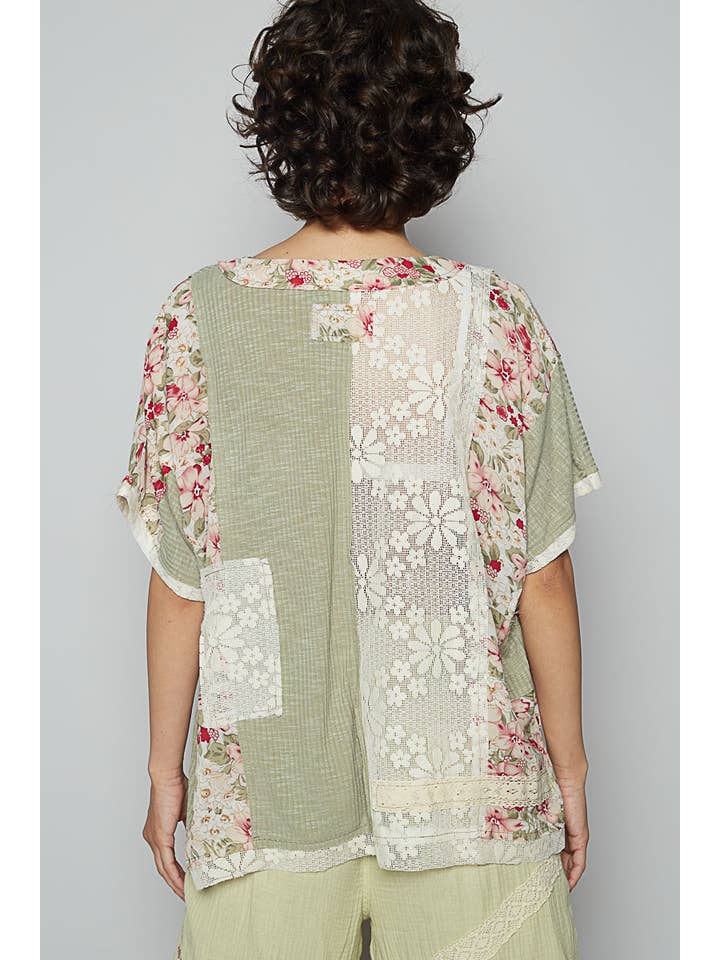 Pol Clothing - Wholesale Knit Top - Women's - Round neck short sleeve floral knit rib top SALE