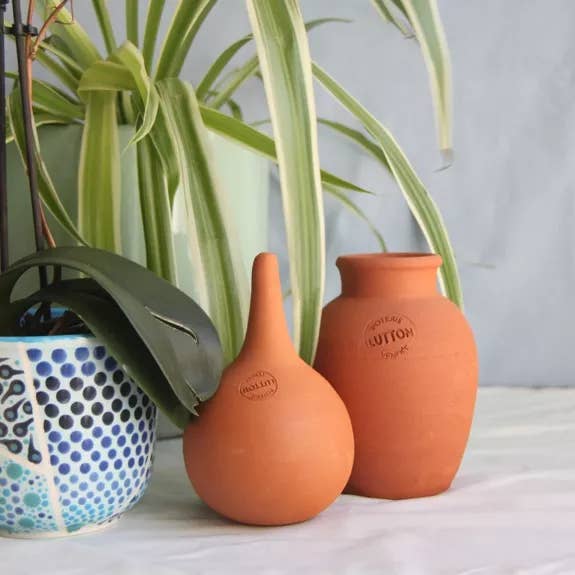 Poterie lutton - Wholesale Plant Pot - Ollas Box: The Perfect Gift for Plant Lovers3