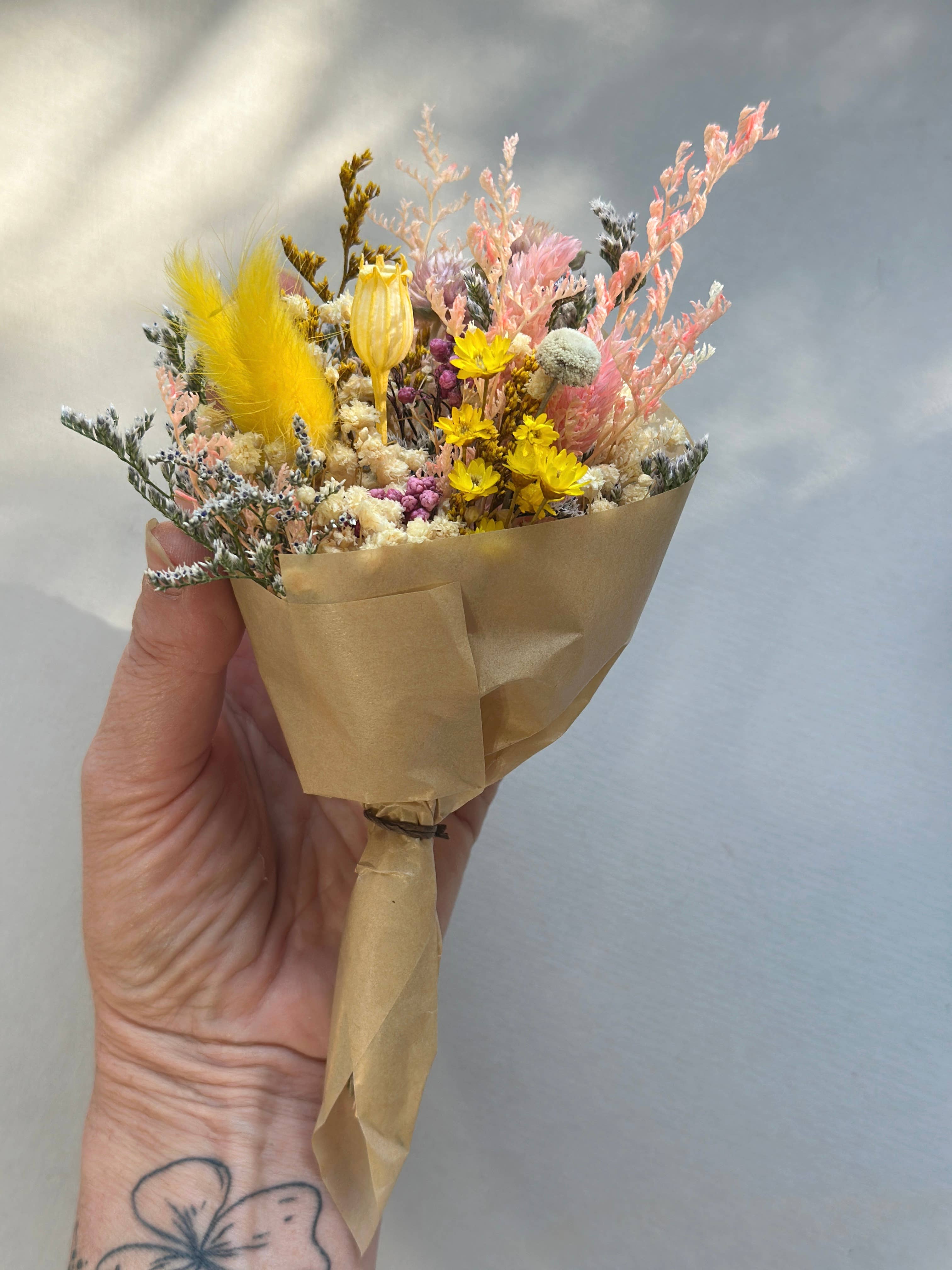 The Gardeners Wife – Großhandel Getrocknete/gepresste Blumen – Baby-Strauß - Frühlingsedition5