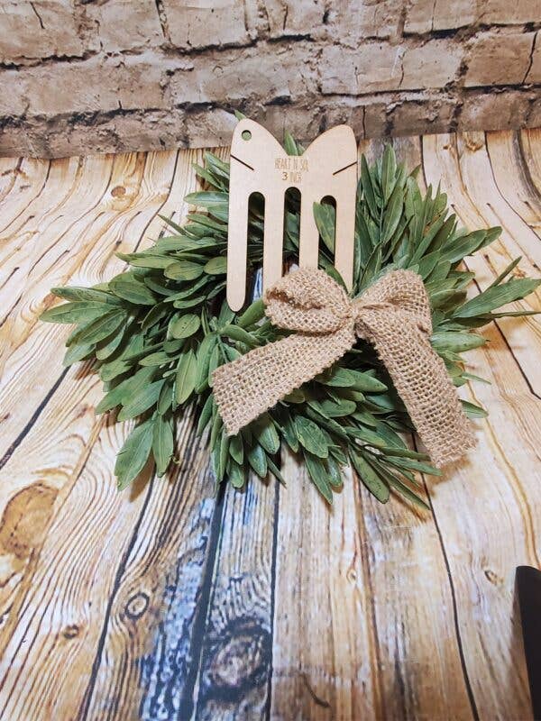 Bow Maker for wholesale by Heart n Sol