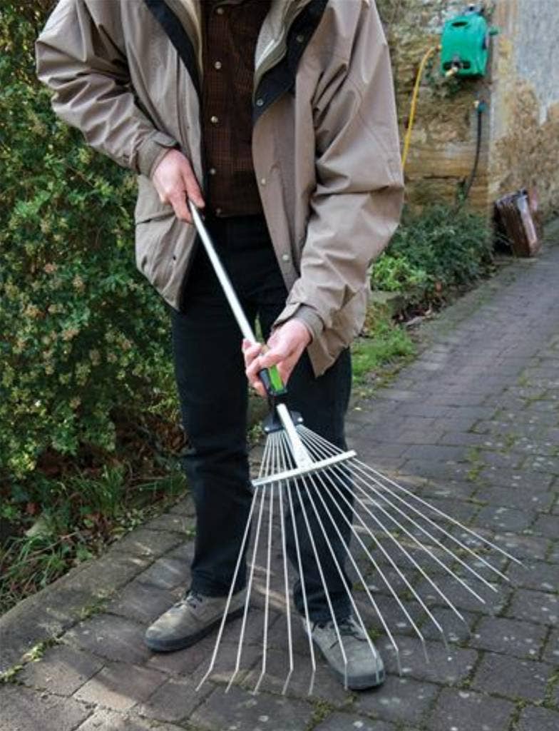 Mzs Gereedschap - Wholesale Garden Tool - Extendable rake, 800 - 1500 mm2