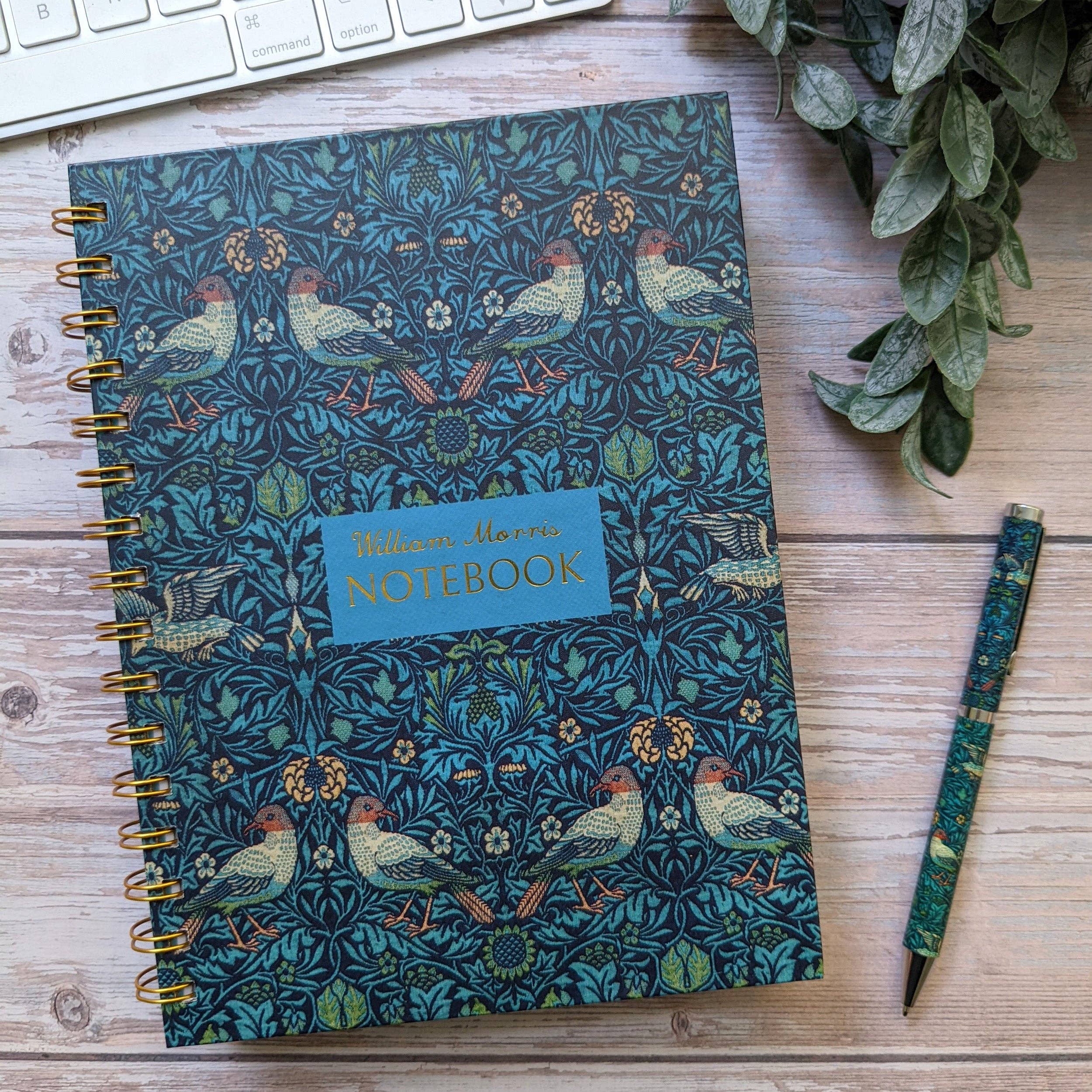 Robert Frederick Ltd – wholesale Notebook – William Morris Birds A5 Notebook With Dividers4
