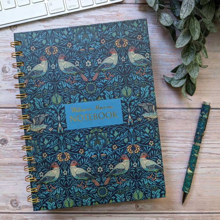 Robert Frederick Ltd – wholesale Notebook – William Morris Birds A5 Notebook With Dividers4