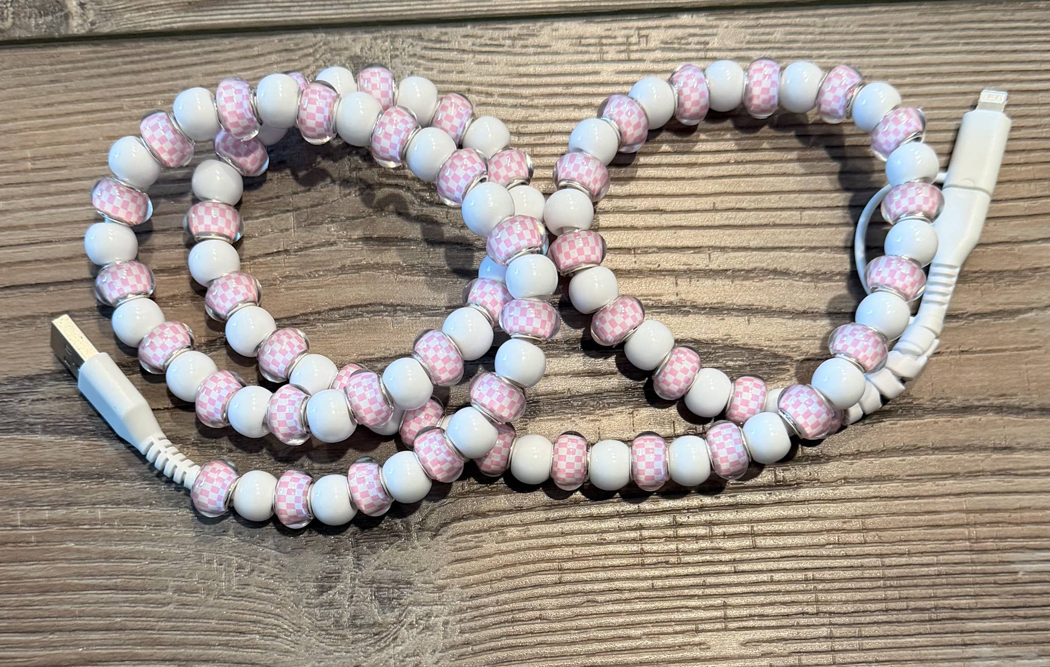 JILLIAN INK LLC - Wholesale Portable Charger - Beaded Phone Charger with Lightning & USB-C Cable9