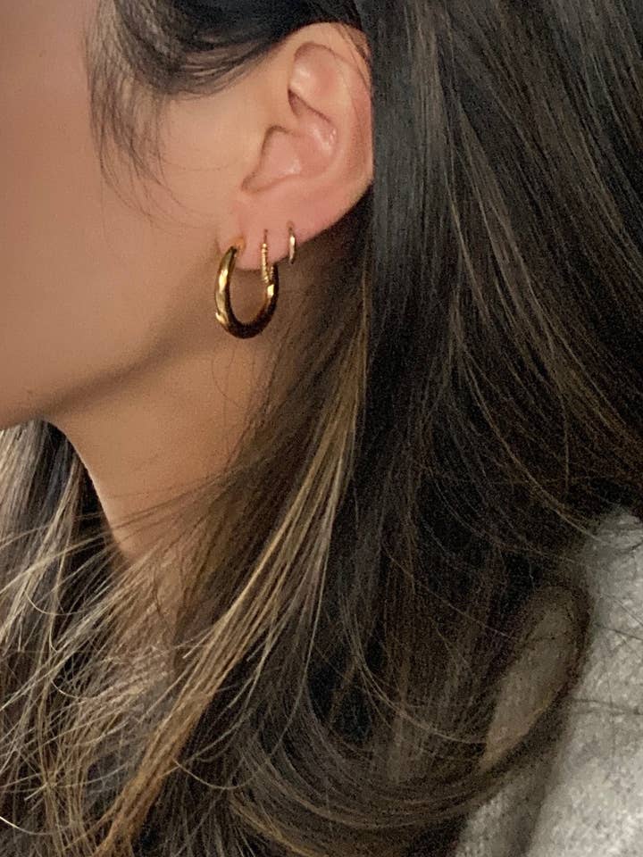 Medium Tube Hoops for wholesale by AALLYN