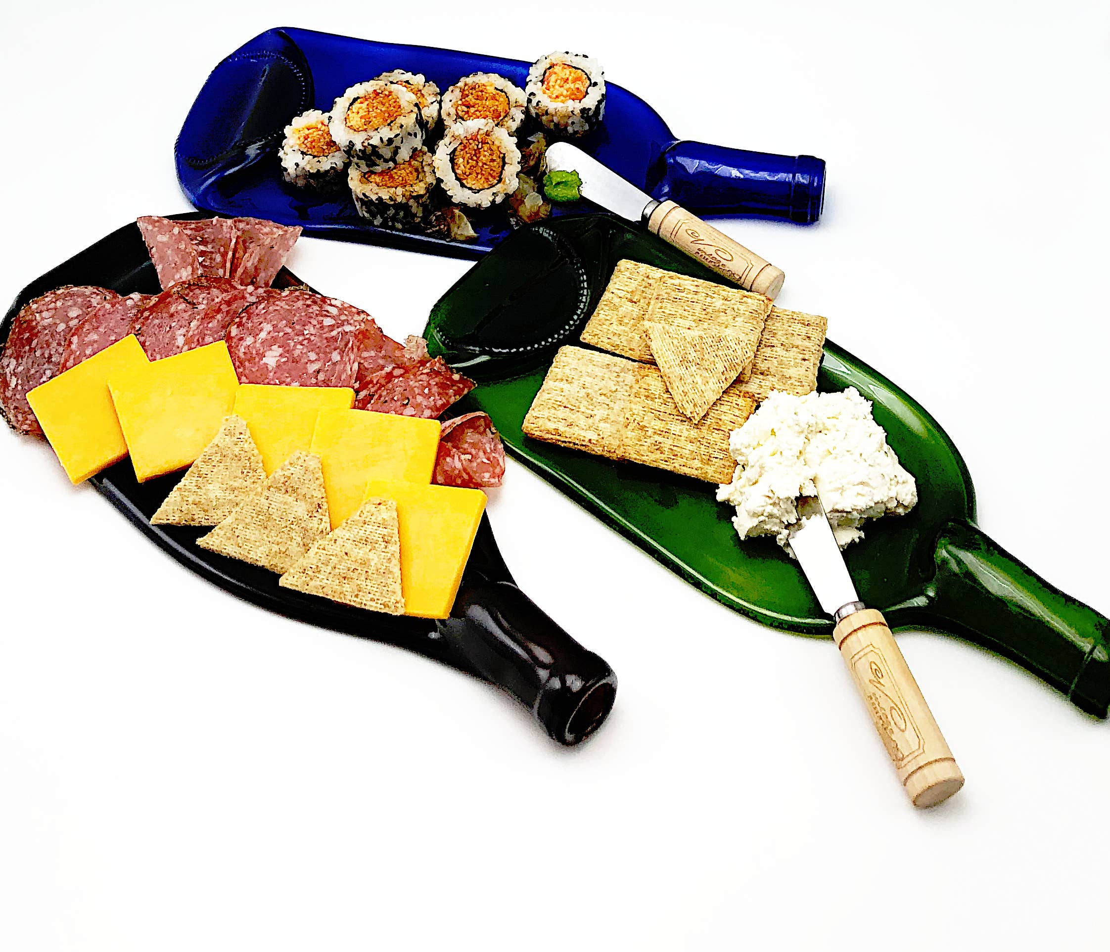 Cowgirls Re-Ride/ DBA ReCorked Creations - Vente Plateaux - Assiette d'apéritif en bouteille de vin avec épandeur14