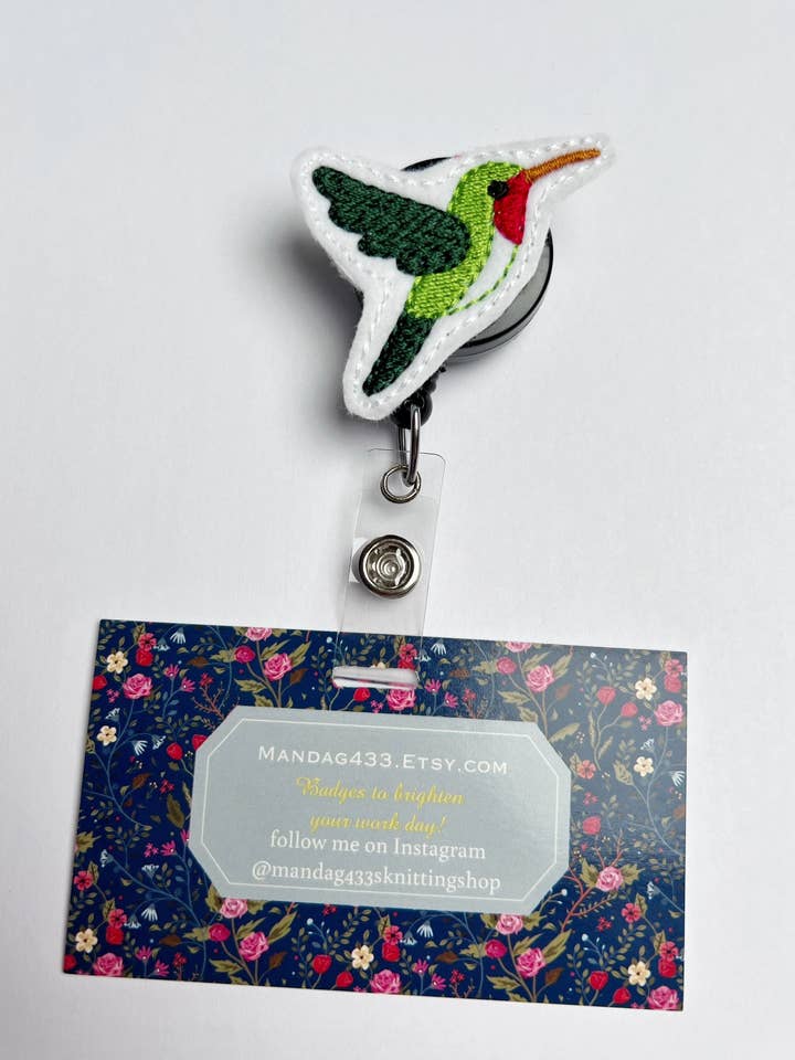 Carrete de Insignia de Colibrí para venta al por mayor de Amanda Rose Thread Co