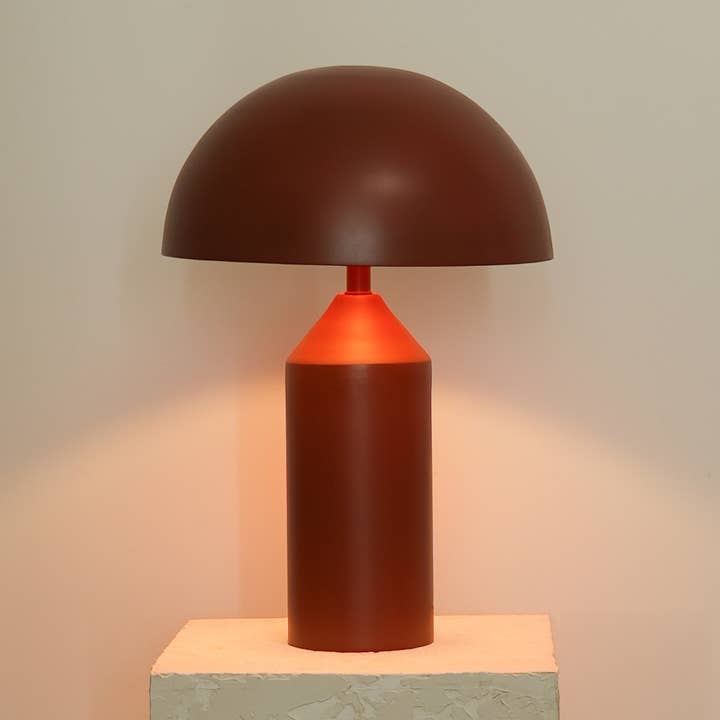 Candeeiro de Mesa Metálico (Castanho Avermelhado) por atacado de Expo Bazaar