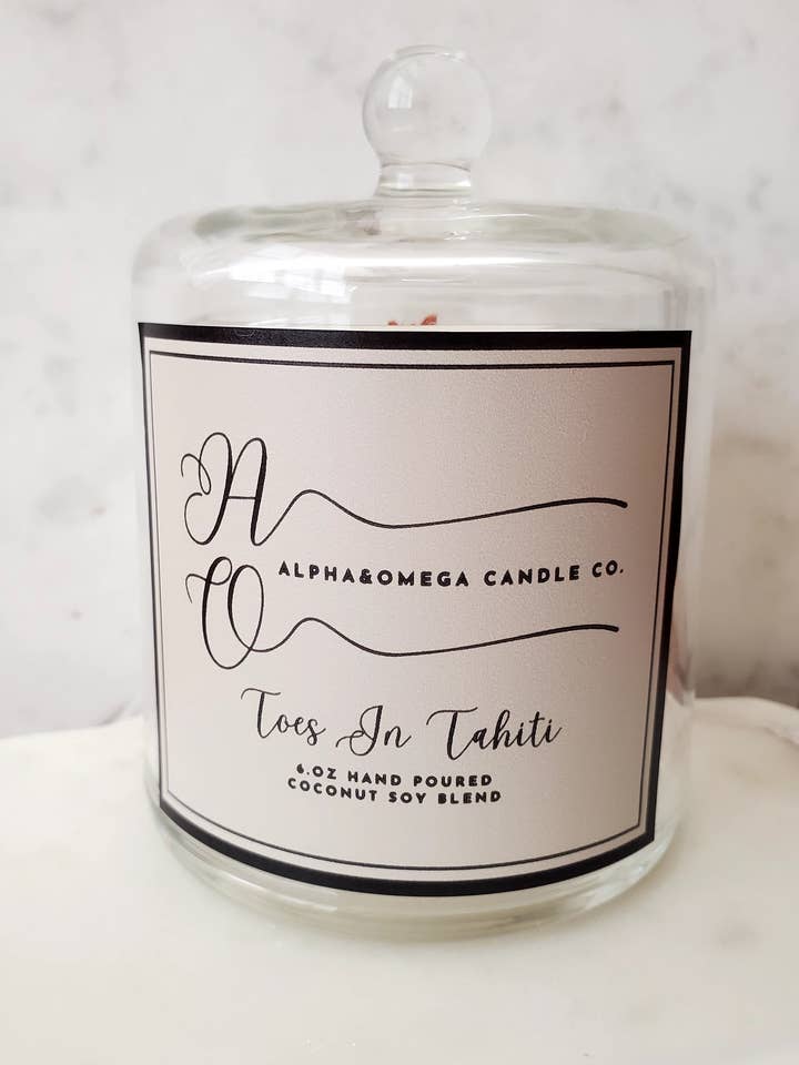 Dita dei piedi a Tahiti 6 oz Miscela di Cocco e Soia per la vendita all'ingrosso da parte di Alpha & Omega Candle Co.
