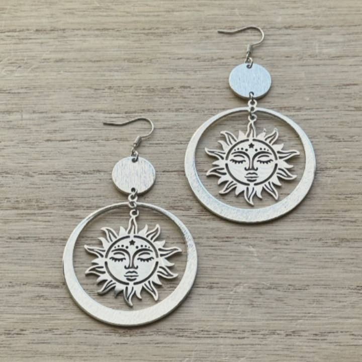 Silberne Sonnen-Sommersonnenwende-Hexenohrringe für den Großhandel von Monstera Earrings