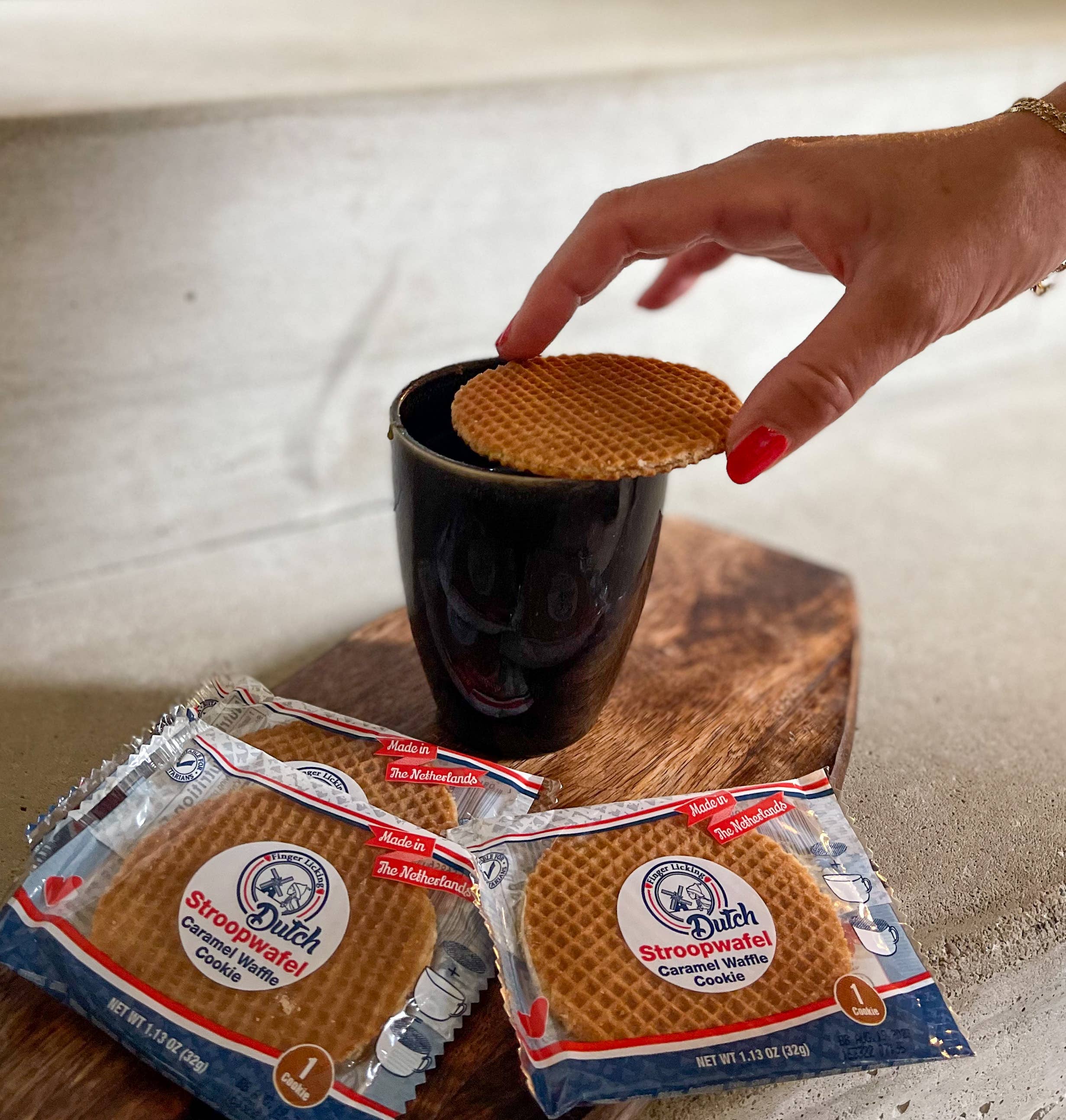 Finger Licking Dutch Stroopwafel Cookies – wholesale Caramel – Dutch Caramel Stroopwafels; Single wrapped 1-packs (QTY:56)5