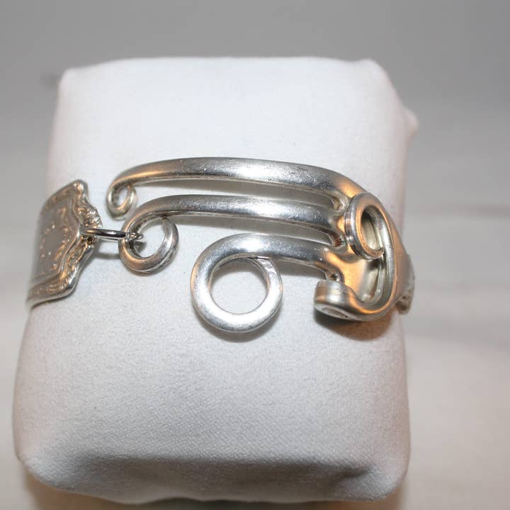 Silver Chest Creations - Wholesale Bangle Bracelet - Funky Fork Bracelet
