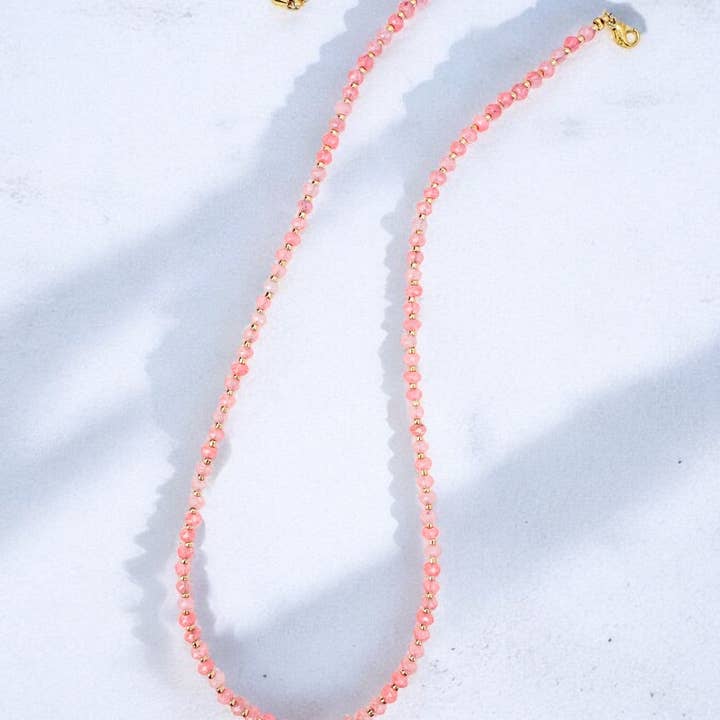 ETHICGOODS – wholesale Pärlband/Pärlhalsband – Fasetterat stenhalsband1