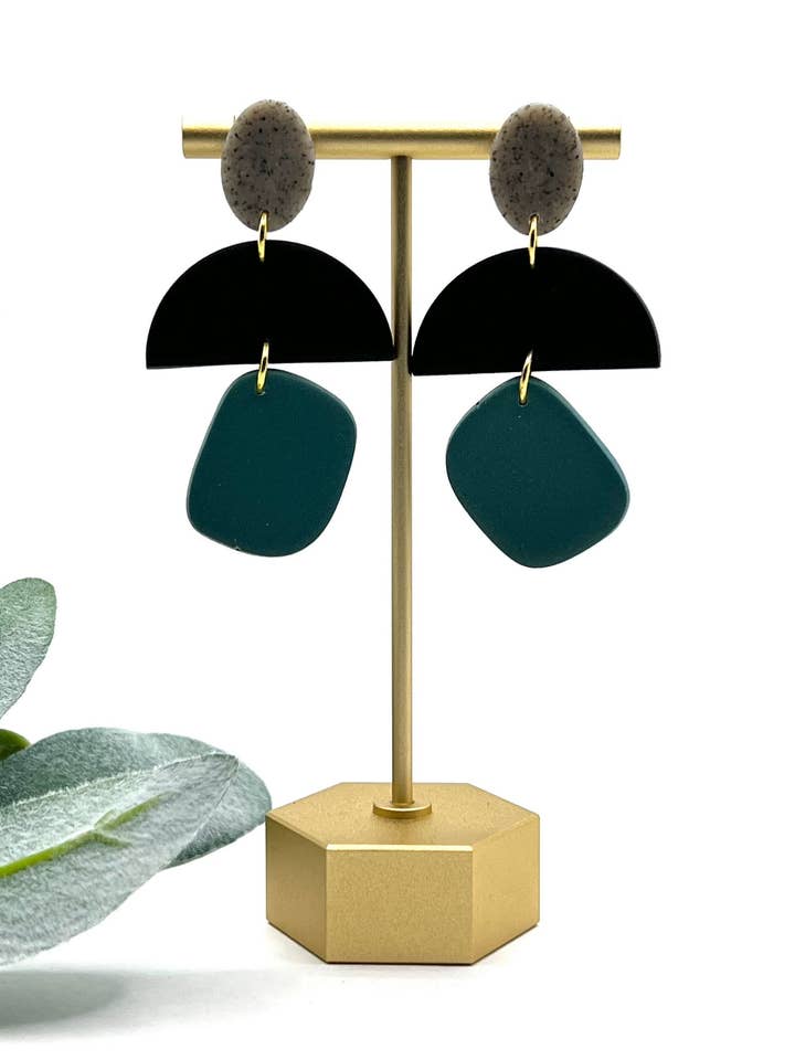 Granieten zwarte en donkere teal geometrische klei bengelen oorbellen voor wholesale door Sunrise and Sage Studio