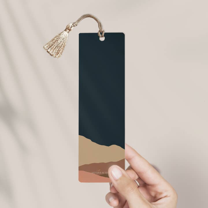 Victoria in Design - Vendita all'ingrosso Segnalibro - Segnalibro Desert Night con nappina1