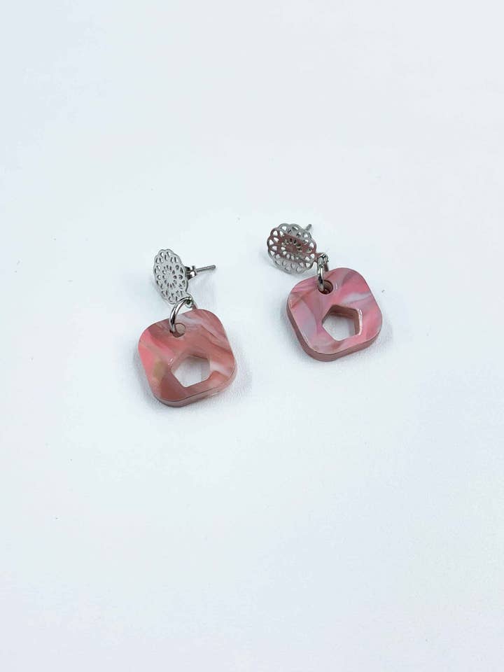 Damesoorbellen: Licht ontwerp en zachte tinten voor wholesale door Bizuwayne